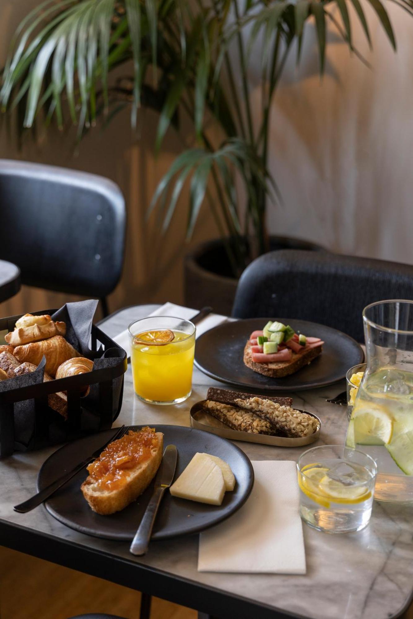 Hotel The Modernist 4*