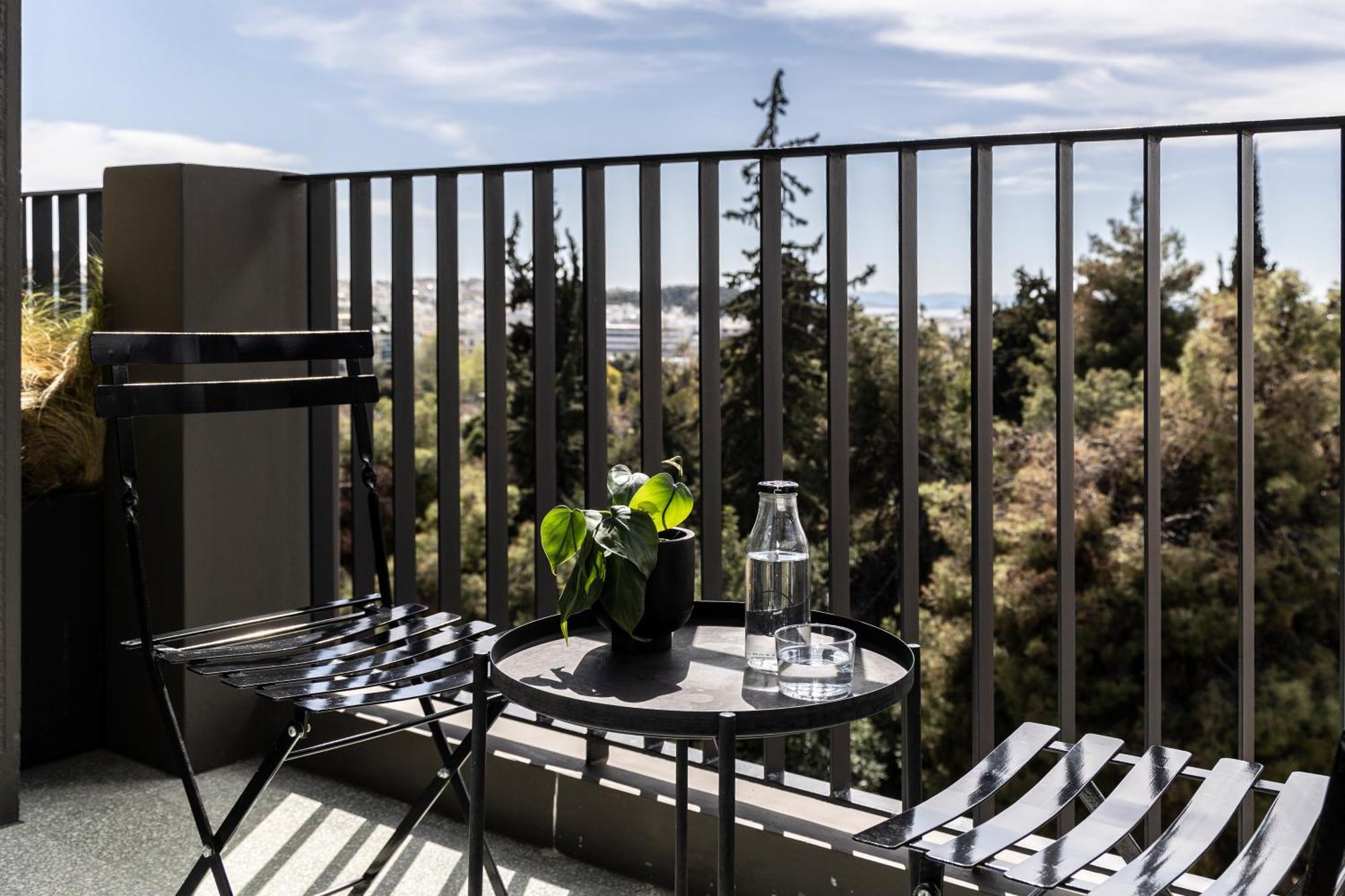 The Modernist Hotel 4*