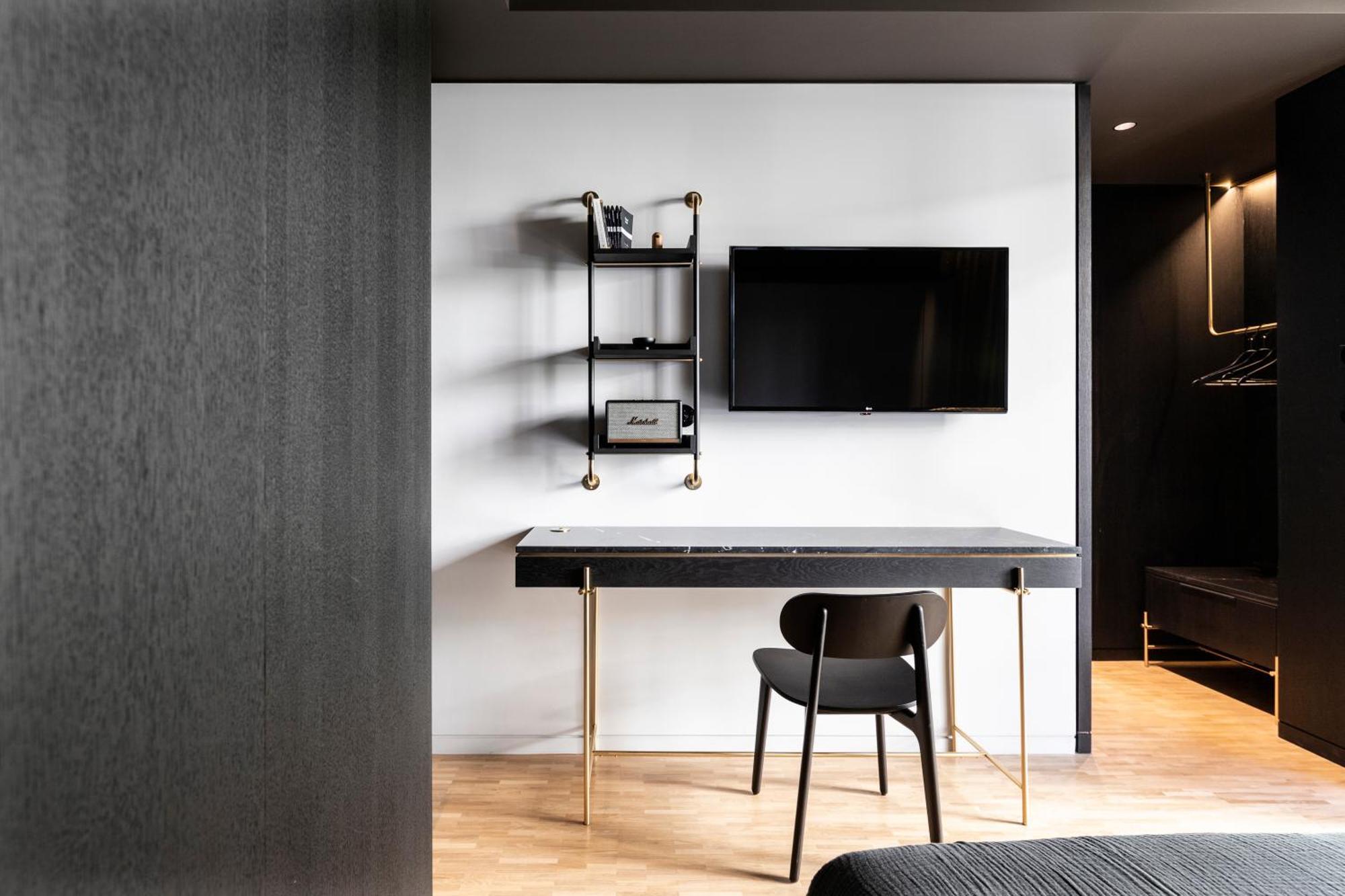 The Modernist Hotel 4*