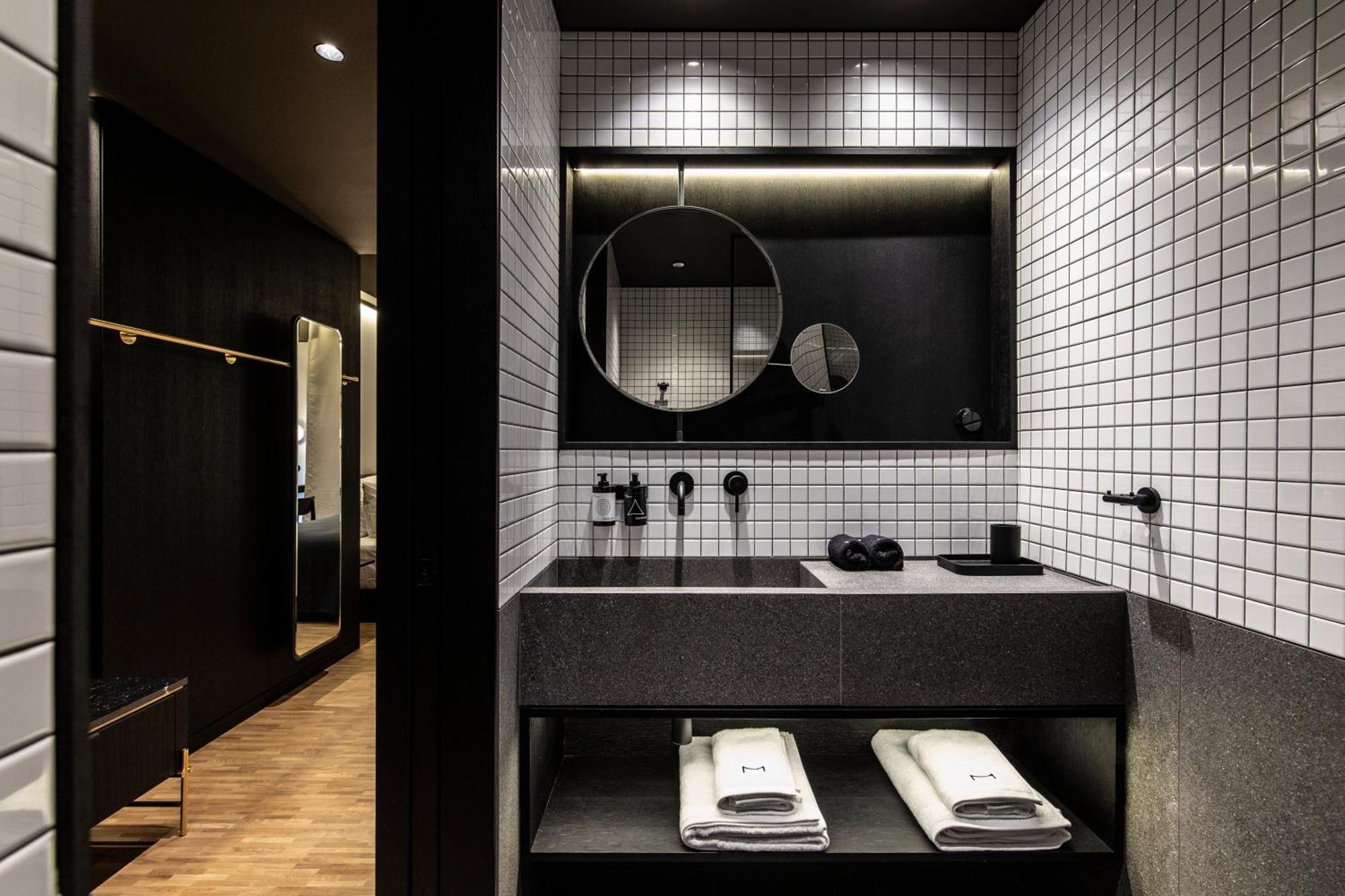 The Modernist Hotel 4*